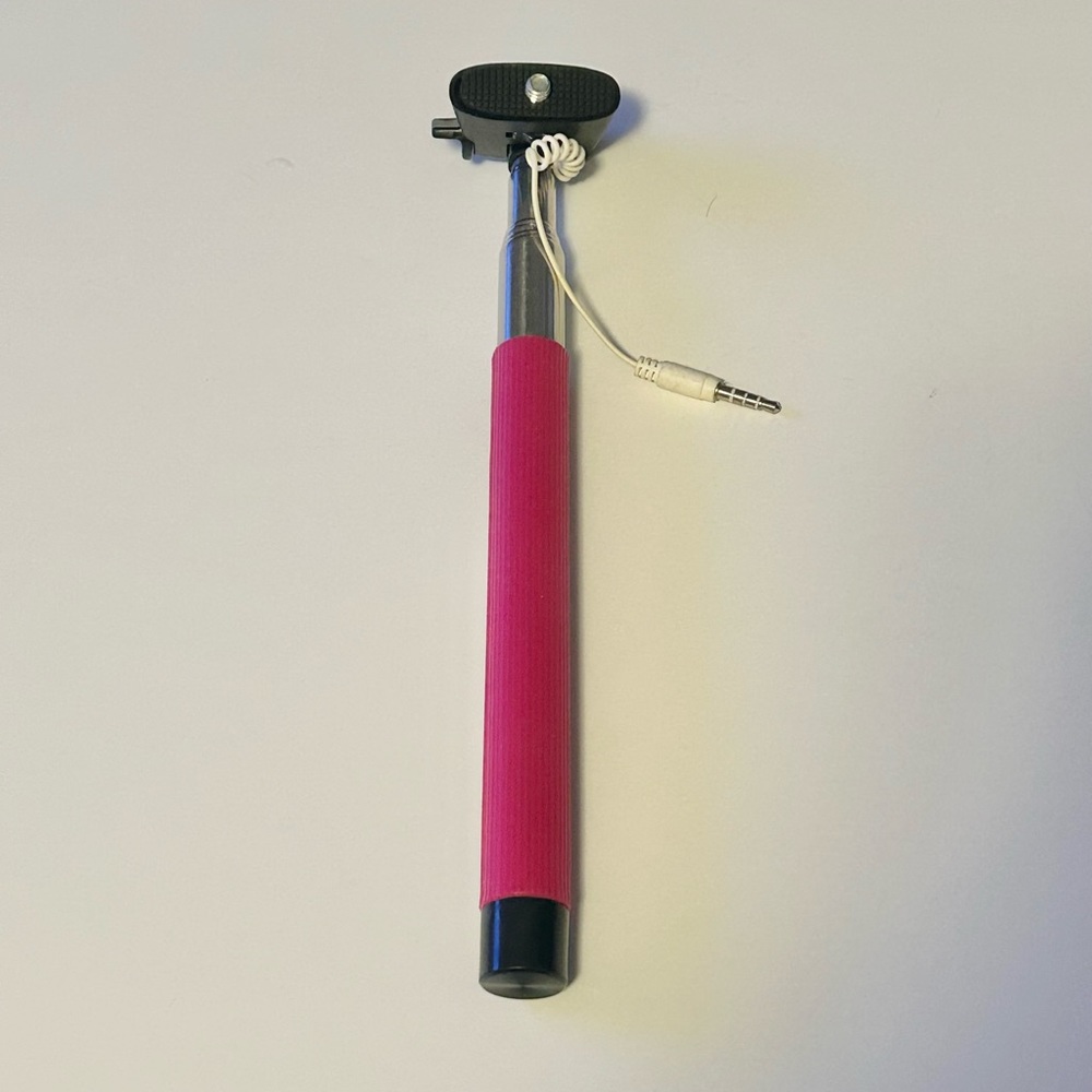 Handheld Monopod Selfie Stick For Point and Shoot Camera